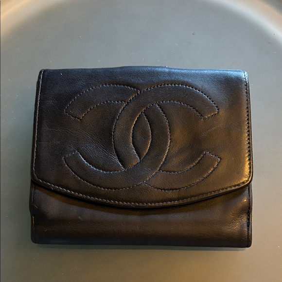Chanel Black Caviar Leather Timeless Wallet with CC Logo and vintage Dust bag - Picture 1 of 12